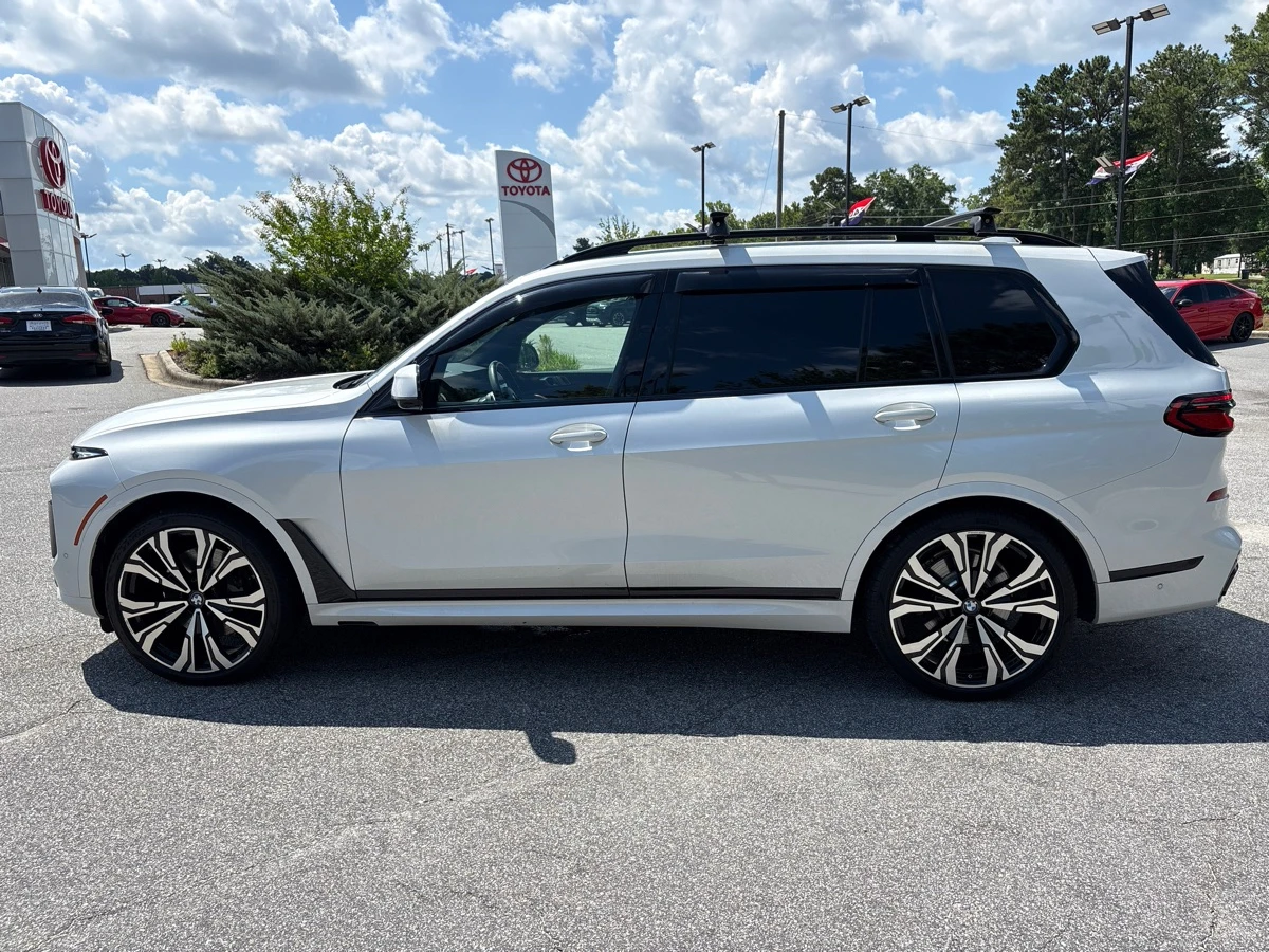 BMW X7 xDrive40i, снимка 3 - Автомобили и джипове - 55011317