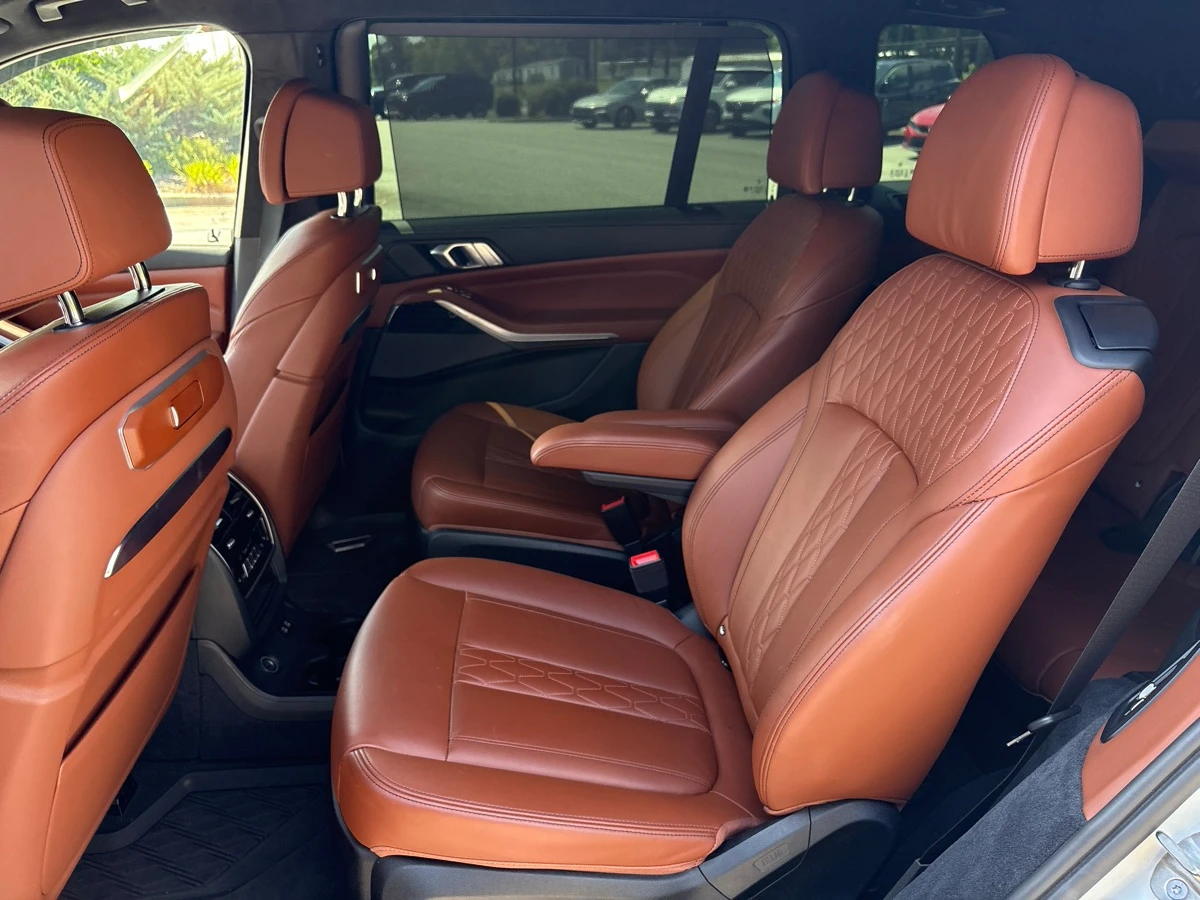 BMW X7 xDrive40i, снимка 7 - Автомобили и джипове - 55011317