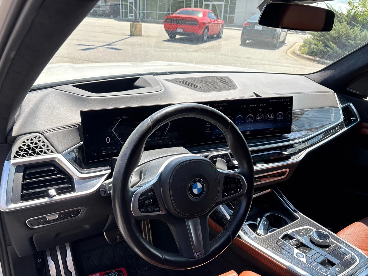 BMW X7 xDrive40i, снимка 9 - Автомобили и джипове - 55011317