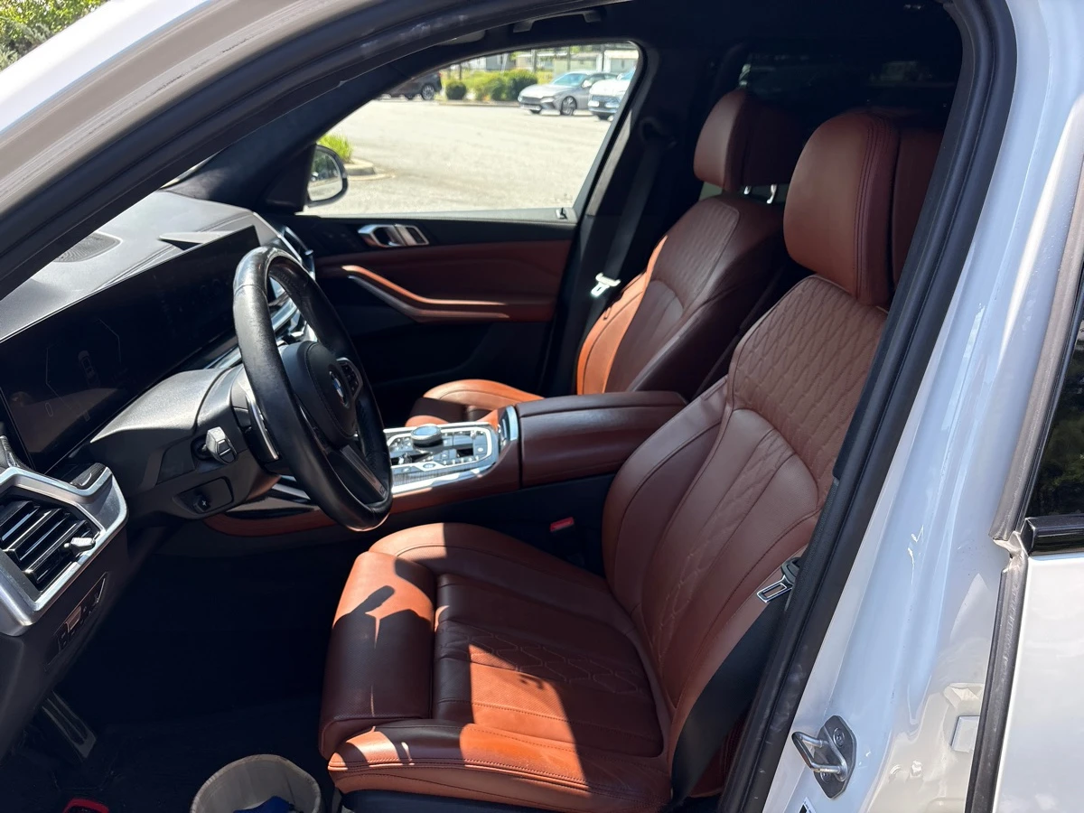 BMW X7 xDrive40i, снимка 6 - Автомобили и джипове - 55011317