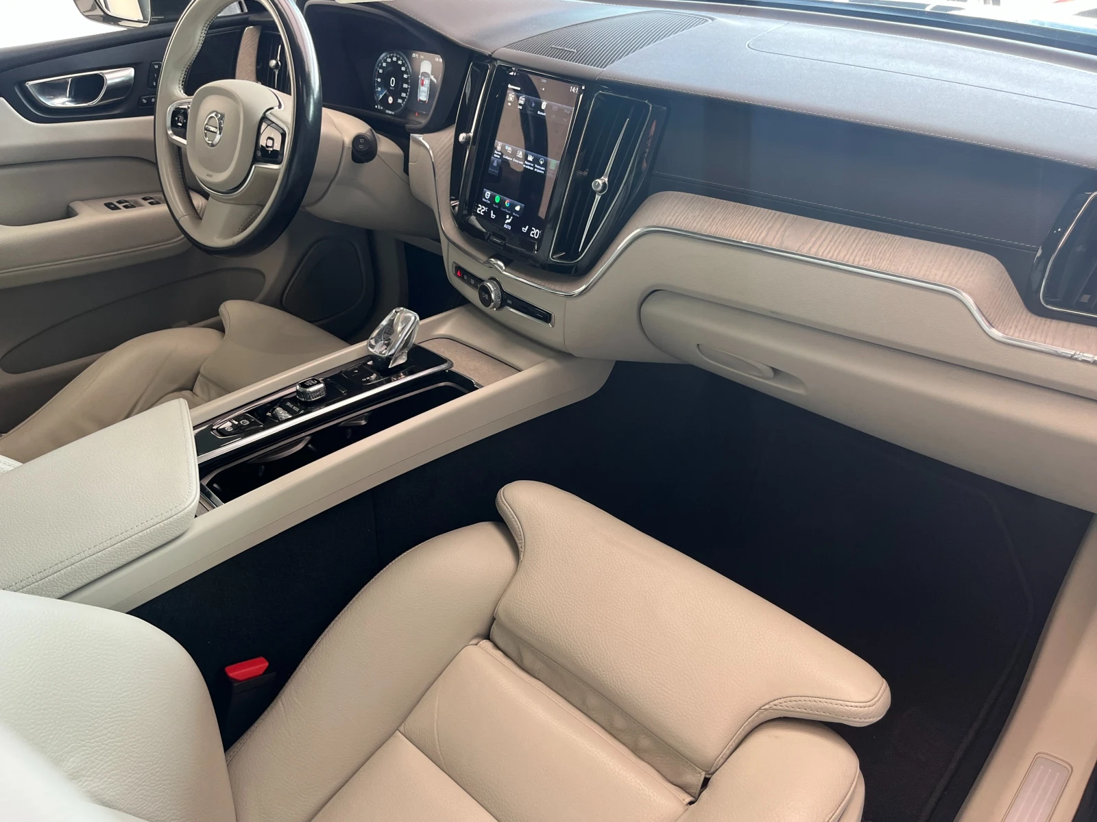 Volvo XC60 B5 | Mobile.bg � ����������� 8