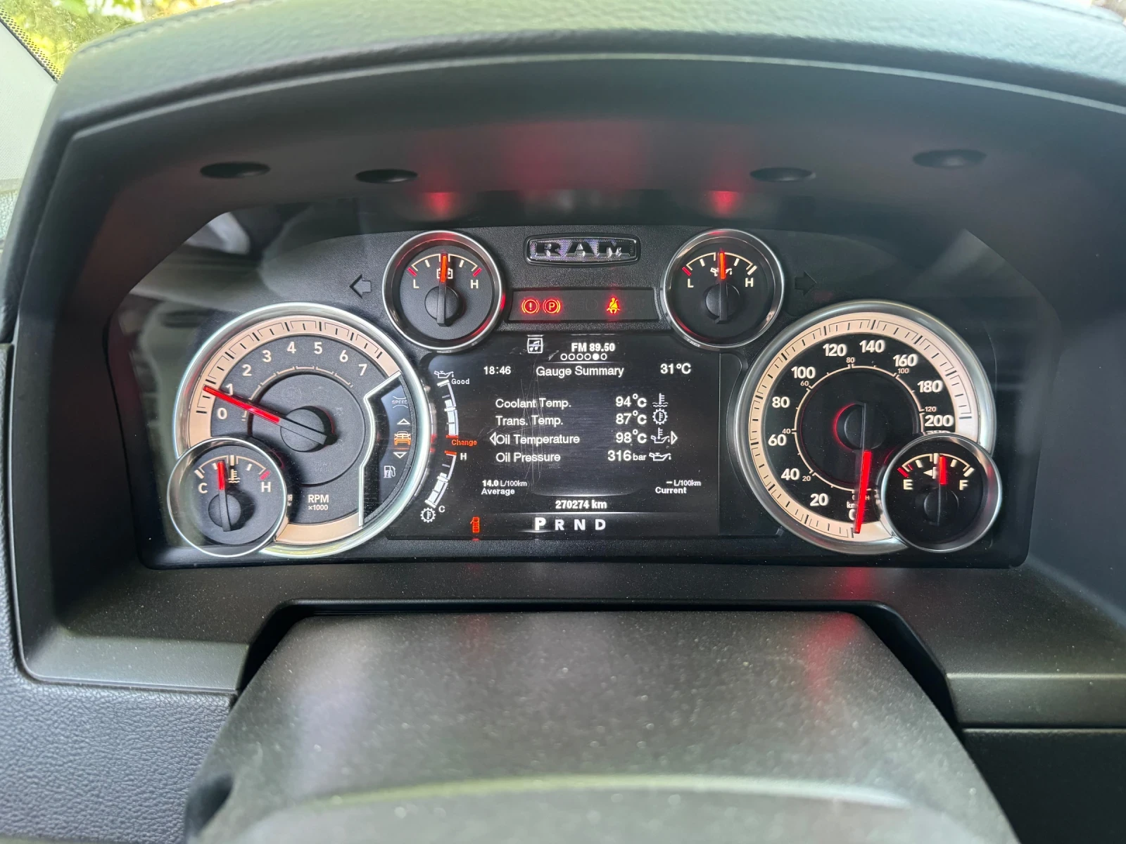 Dodge RAM 1500 Laramie, снимка 17 - Автомобили и джипове - 55618718