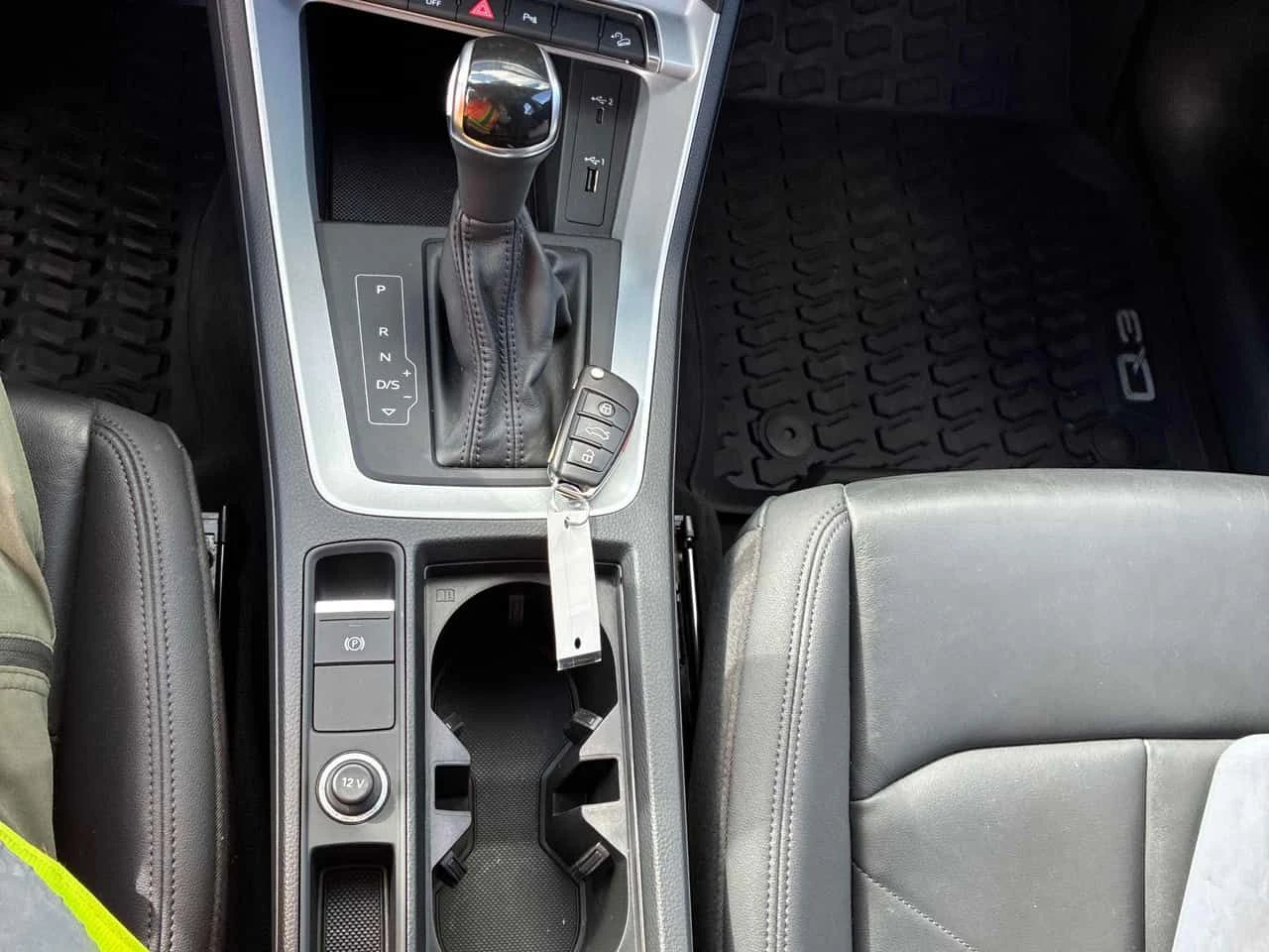 Audi Q3 * Progressiv * CARFAX * ������� * DIGITAL * ���� * | Mobile.bg � ����������� 12