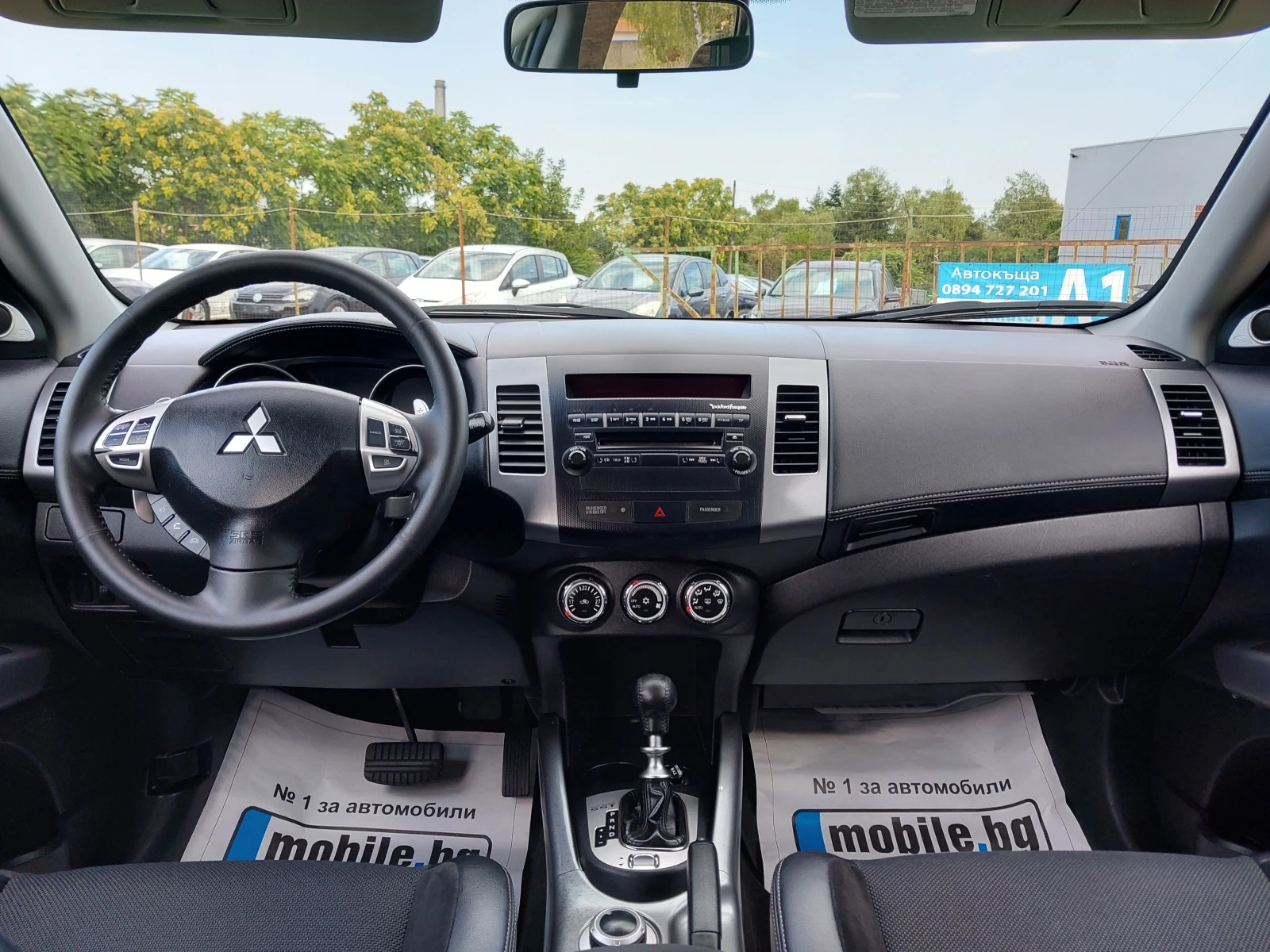 Mitsubishi Outlander 2.2- 152кс. Автоматик, 4х4, снимка 15 - Автомобили и джипове - 55902636