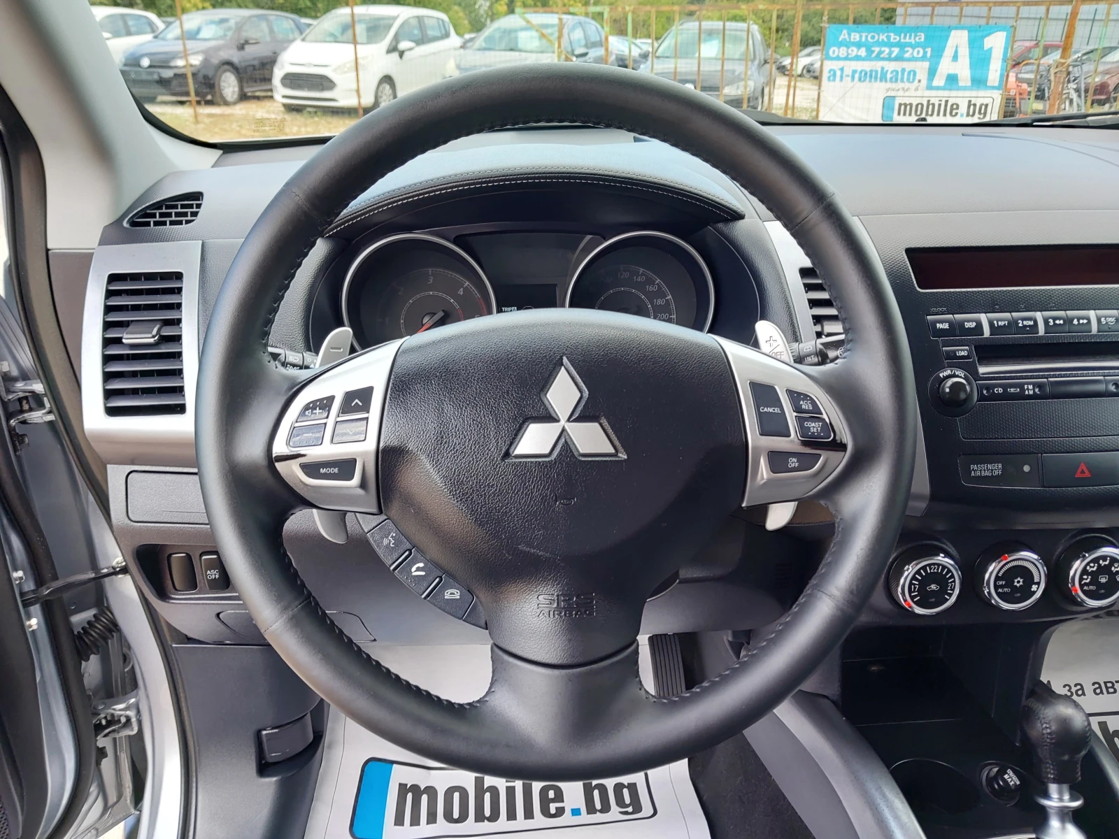 Mitsubishi Outlander 2.2- 152кс. Автоматик, 4х4, снимка 12 - Автомобили и джипове - 55902636