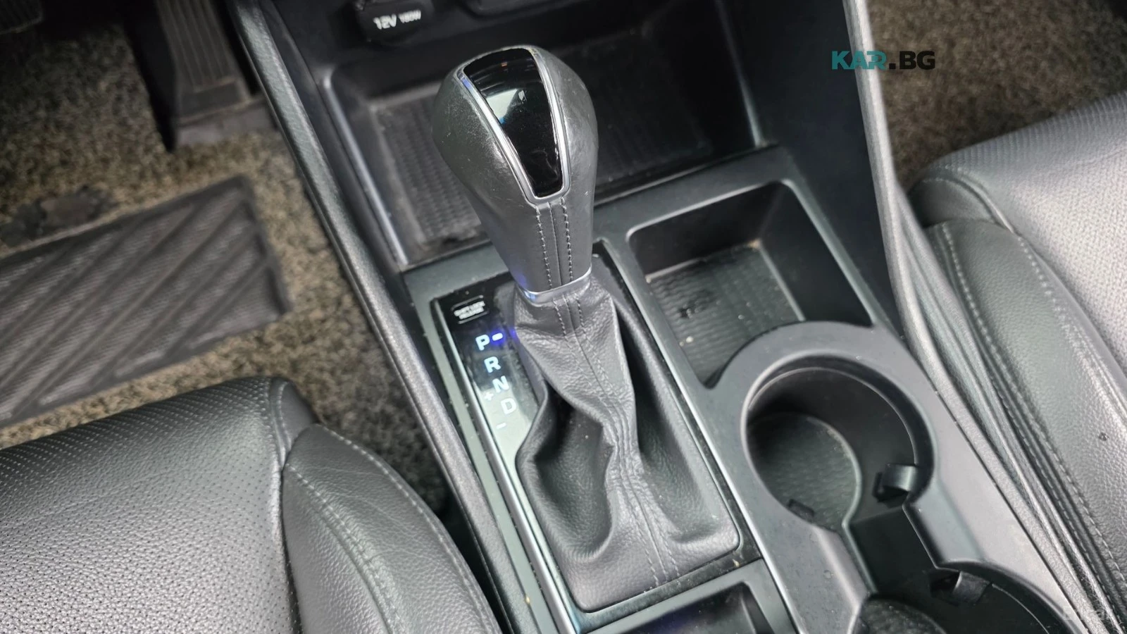 Hyundai Tucson ОБДУХВАНЕ* ПОДГРЕВ* КАМЕРА* КОЖА* , снимка 9 - Автомобили и джипове - 56292369