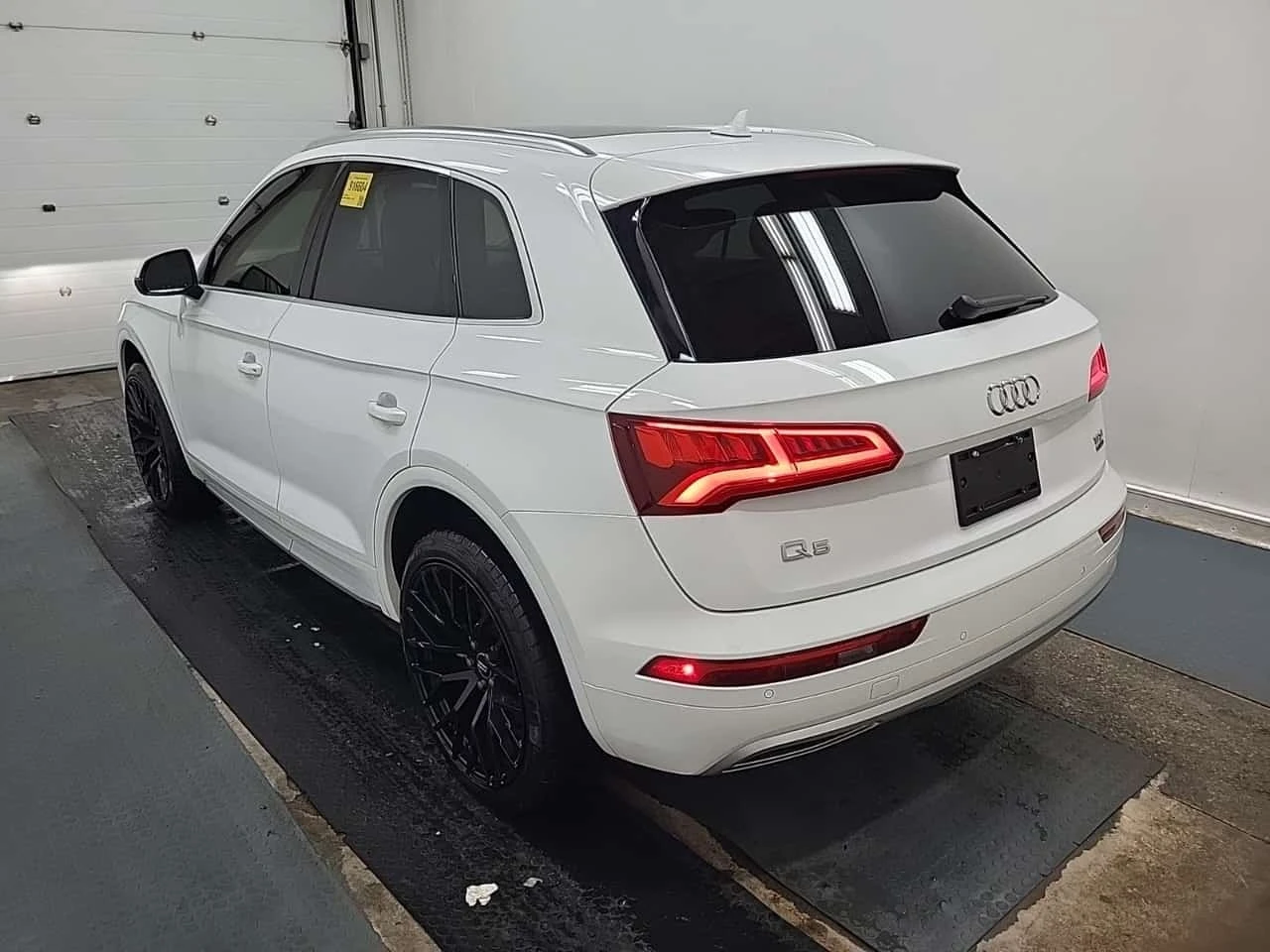 Audi Q5 * 2.0 Tfsi Quattro Progressiv S Tronic * CARFAX *  | Mobile.bg � ����������� 6