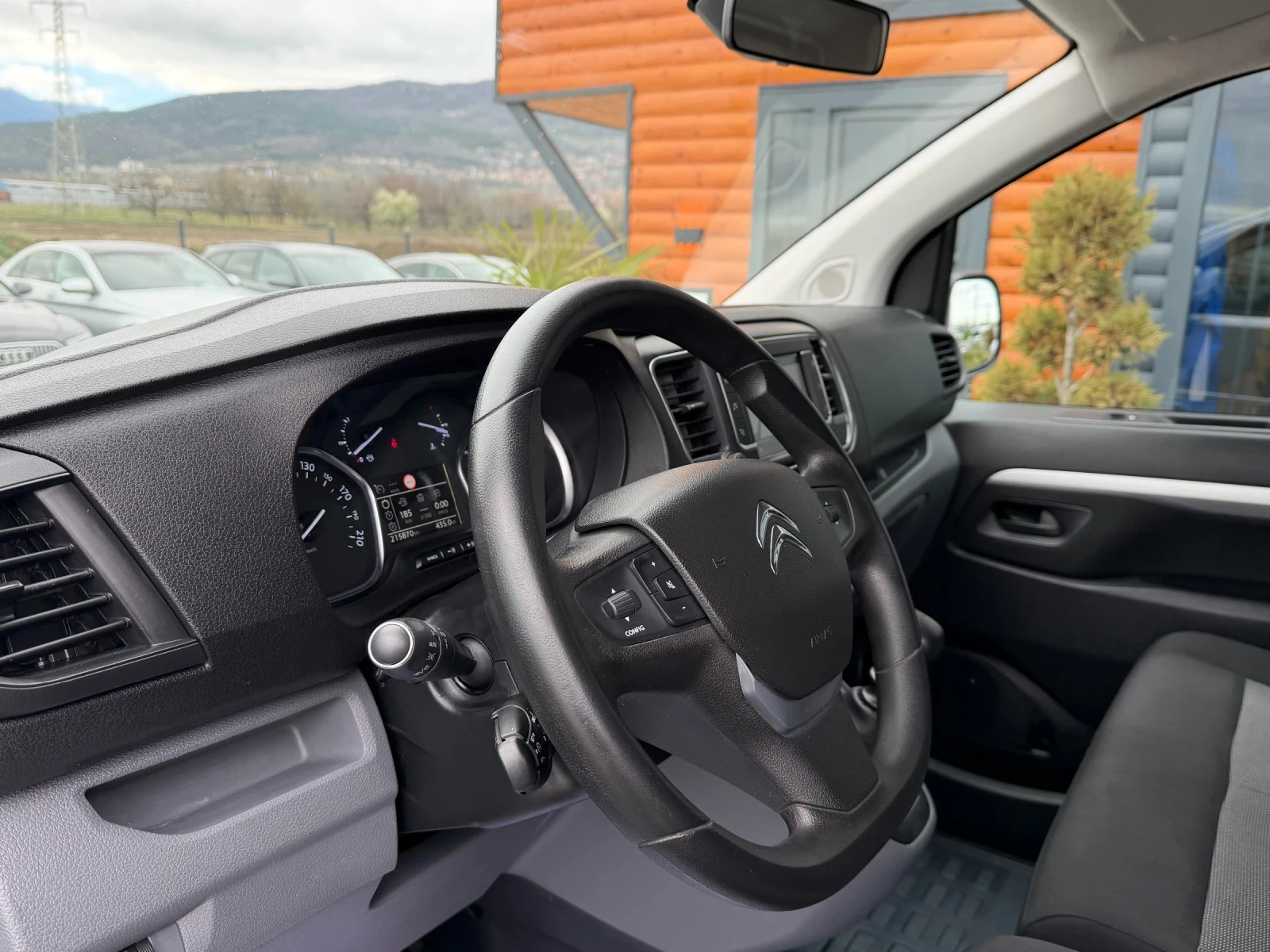 Citroen Jumpy Нов внос от Белгия!, снимка 10 - Бусове и автобуси - 54075838