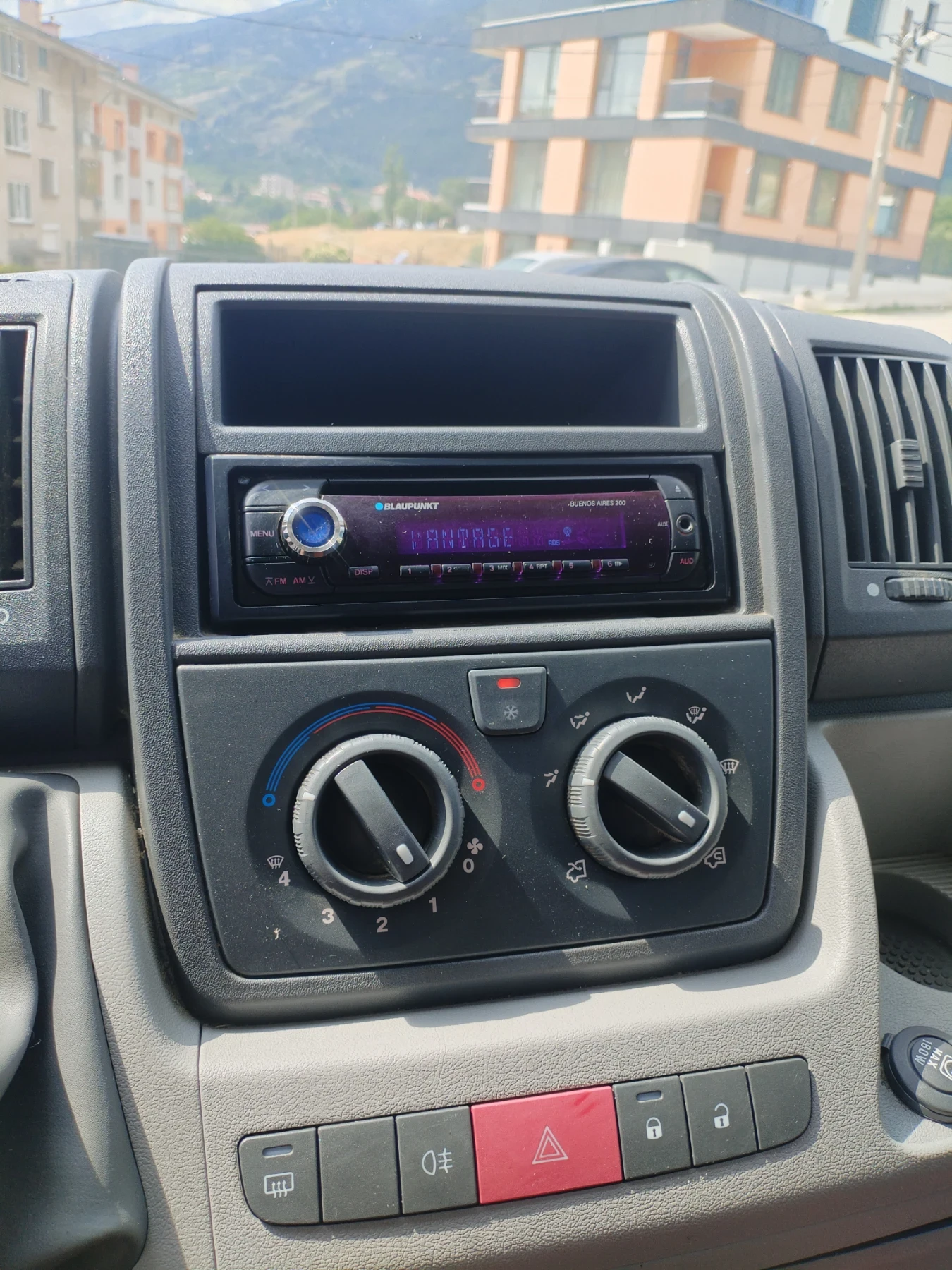 Fiat Ducato 2.2 100hp 6ск Клима Теглич 3 места , снимка 11 - Бусове и автобуси - 55006127