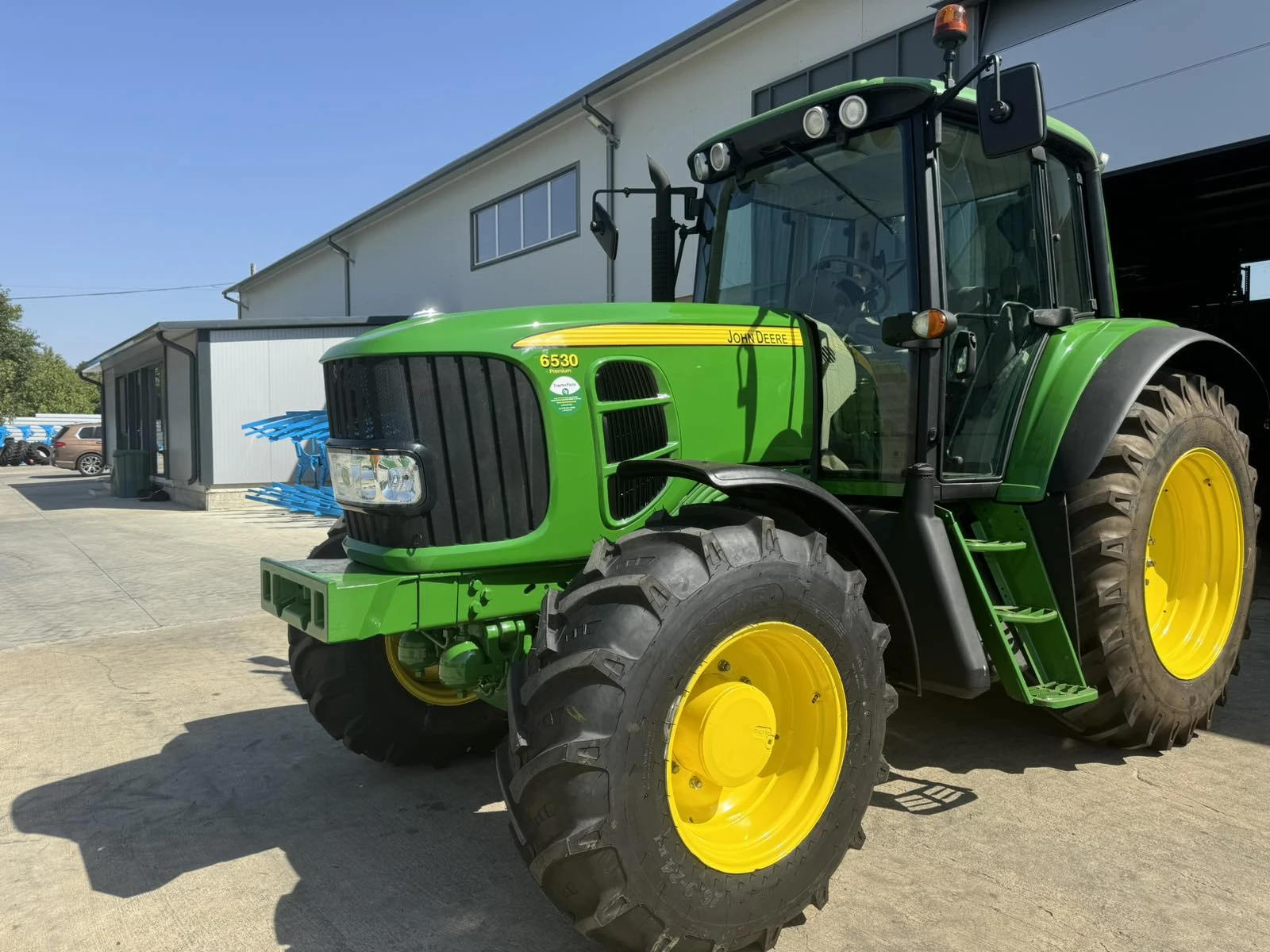 Трактор John Deere 6530 Premium  - изображение 2