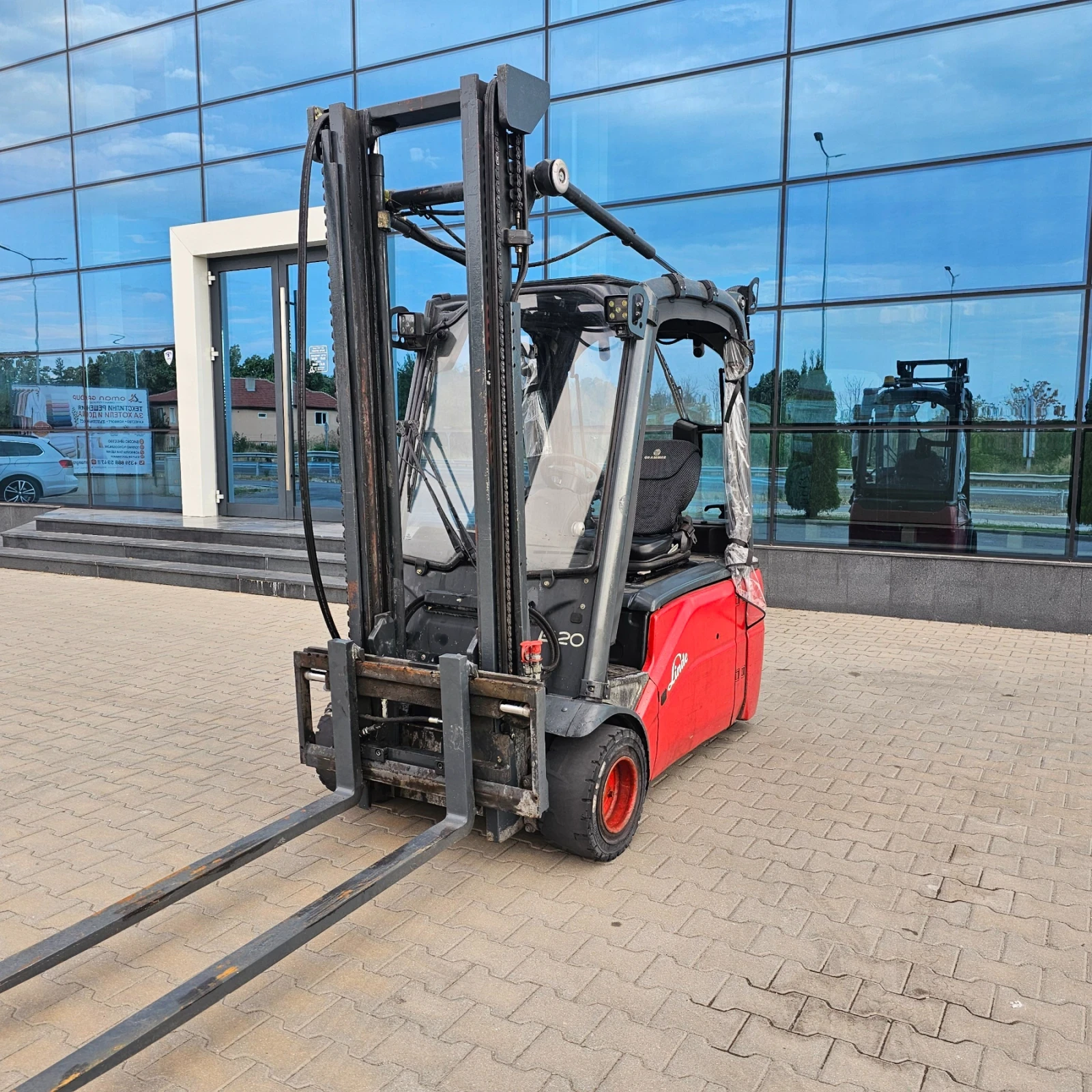 Електрокар Linde Е20, снимка 8 - Индустриална техника - 55981097
