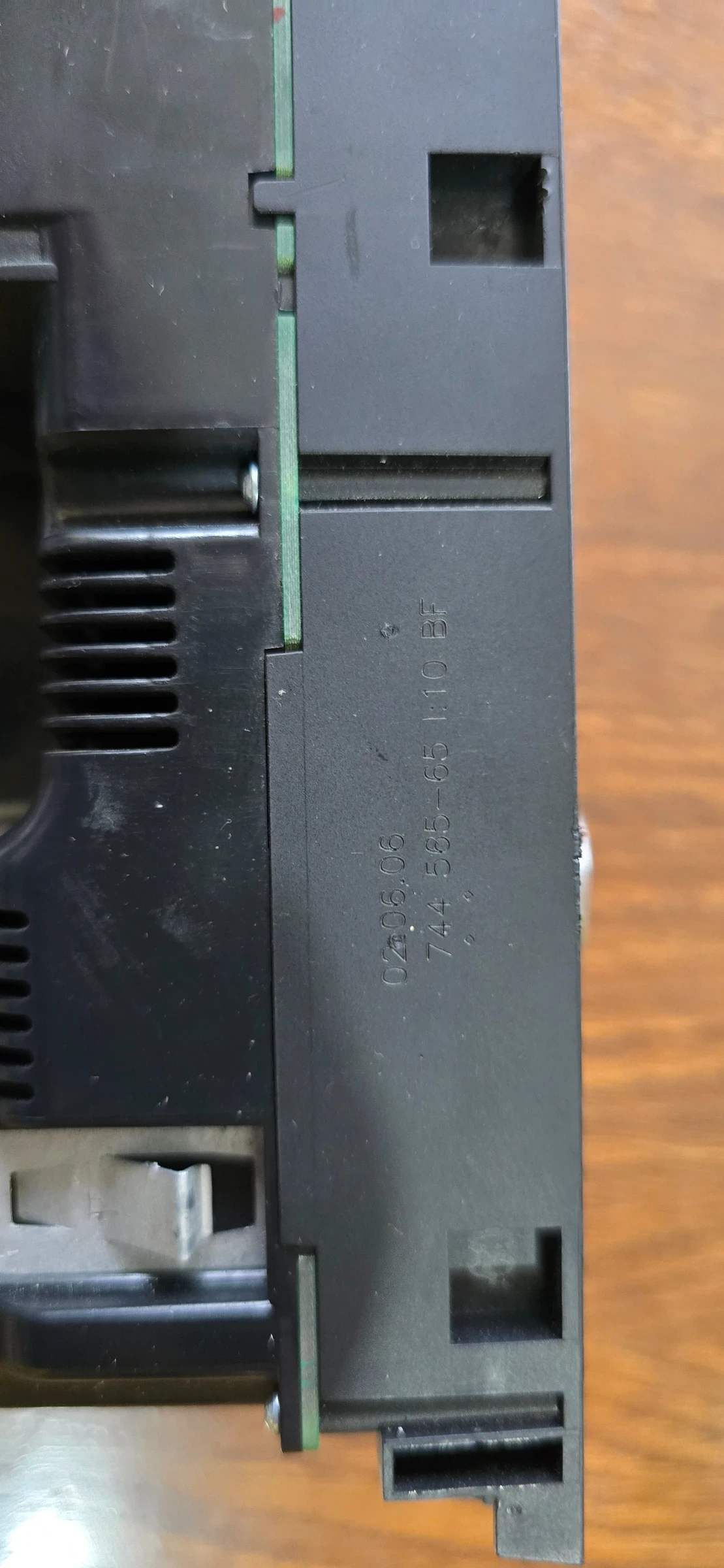 �� ����� | Mobile.bg � ����������� 4