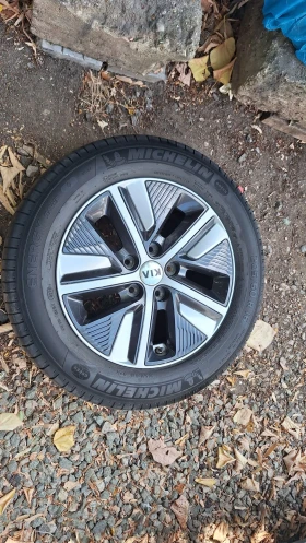 Гуми с джанти Michelin 205/60R16, снимка 8