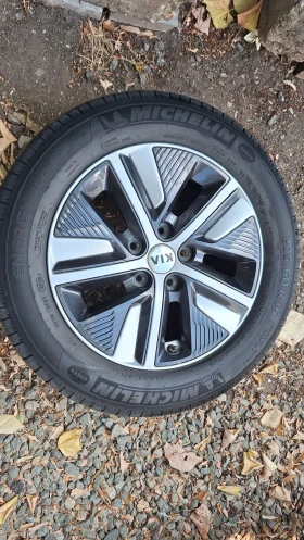 ���� � ������ 205/60R16 �� Kia Niro | Mobile.bg � ����� ������ 7