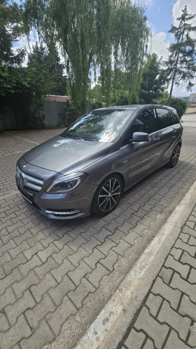 Обява за продажба на Mercedes-Benz B 180 PREMIUM 2013 ~13 900 лв. - изображение 1