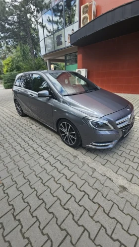 Обява за продажба на Mercedes-Benz B 180 PREMIUM 2013 ~13 900 лв. - изображение 1