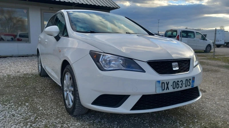 Seat Ibiza 1.0i-EURO6/КЛИМАТИК/АВТОПИЛОТ , снимка 2 - Автомобили и джипове - 44036063