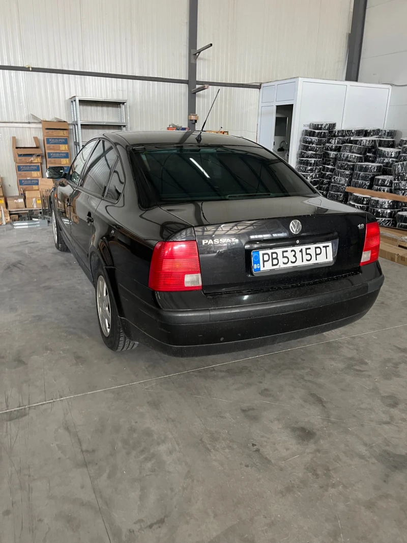 VW Passat, снимка 2 - Автомобили и джипове - 47188394