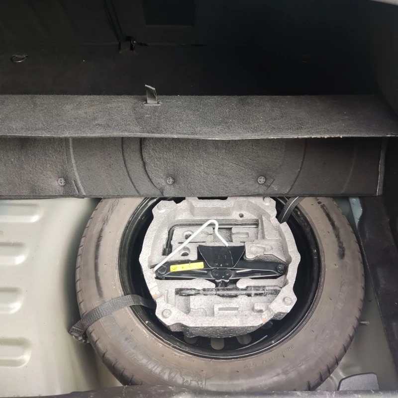 Citroen C5 1.6 e-hdi NAVI TOP, снимка 14 - Автомобили и джипове - 52290485