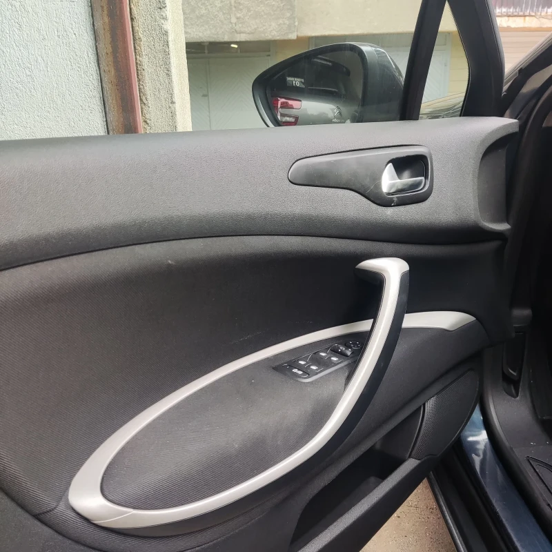 Citroen C5 1.6 e-hdi NAVI TOP, снимка 11 - Автомобили и джипове - 52290485