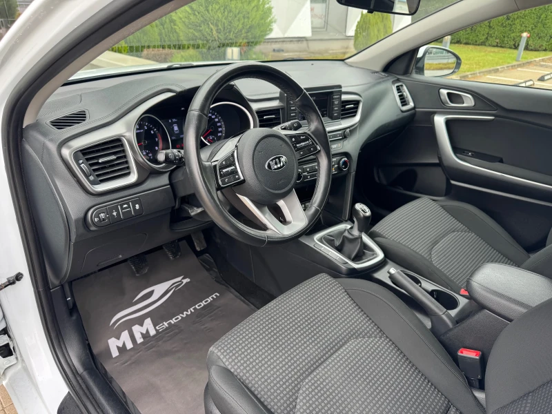 Kia Ceed 1.4-С.КНИЖКА-LANE-ASIST-АВТОПИЛОТ, снимка 9 - Автомобили и джипове - 52343389