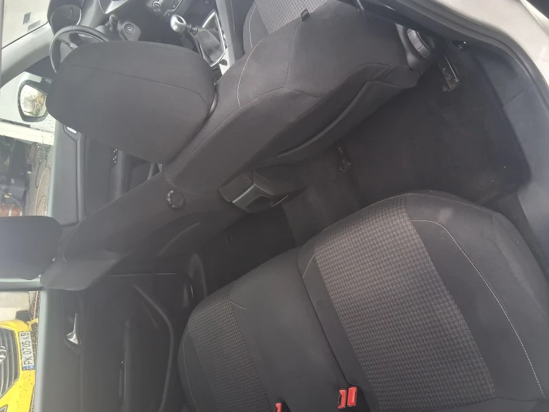 Peugeot 308, снимка 7 - Автомобили и джипове - 52424165