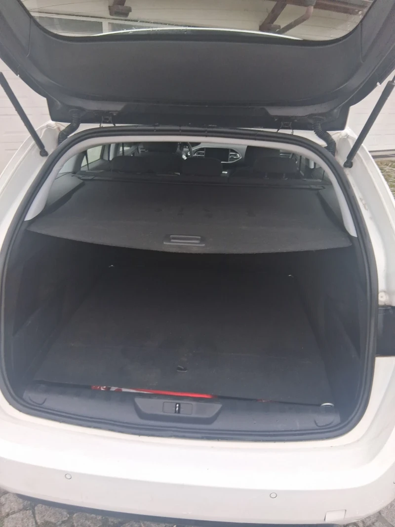 Peugeot 308, снимка 6 - Автомобили и джипове - 52424165