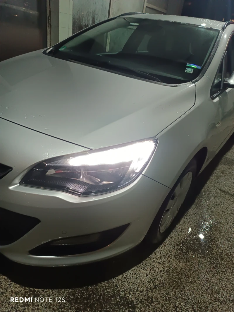 Opel Astra, снимка 7 - Автомобили и джипове - 53078986