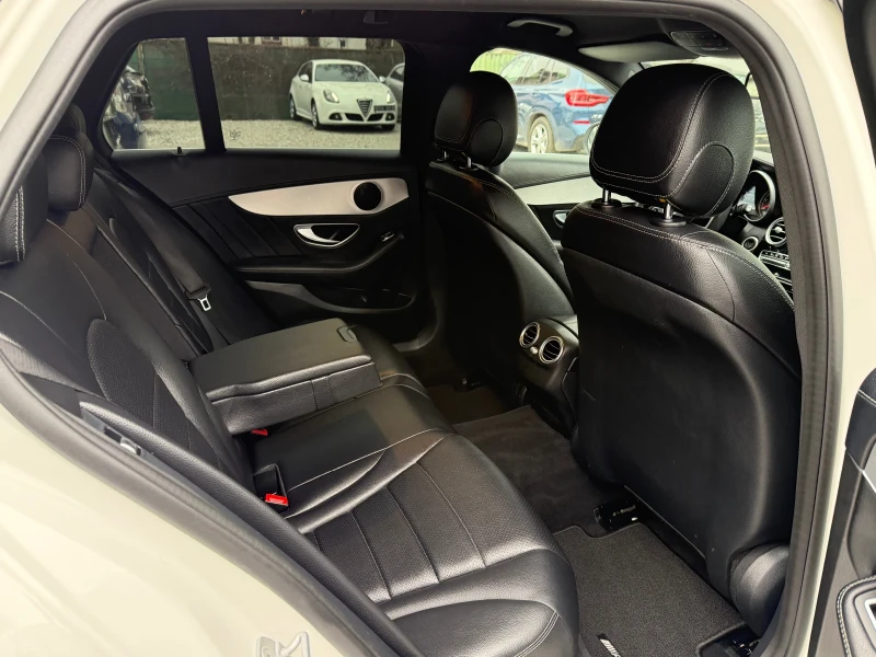 Mercedes-Benz C 250 BlueTEC AMG Line 4Matic 7G-Tronic - С ГАРАНЦИЯ!, снимка 10 - Автомобили и джипове - 53185273