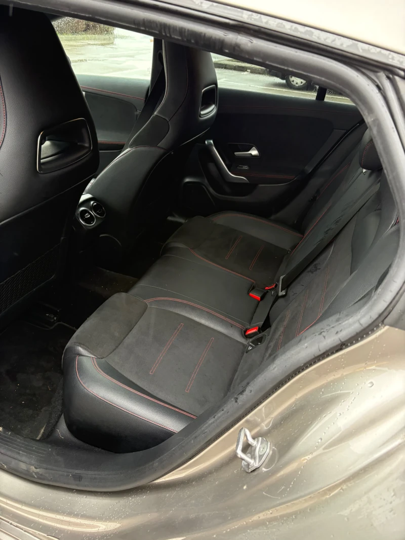 Mercedes-Benz CLA 200 AMG LINE 4MATIC 8G, снимка 14 - Автомобили и джипове - 53370832