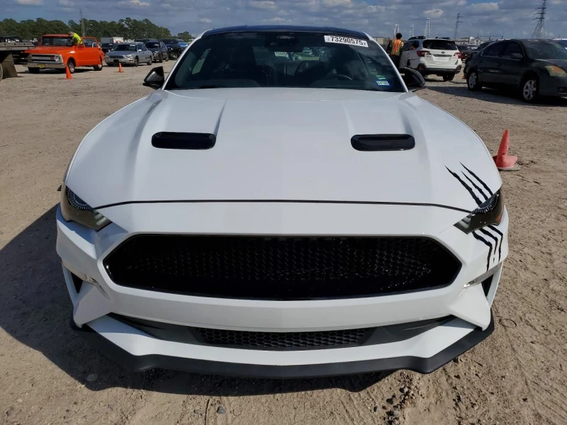 Ford Mustang, снимка 5 - Автомобили и джипове - 53489149