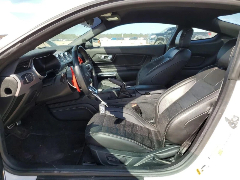 Ford Mustang, снимка 7 - Автомобили и джипове - 53489149