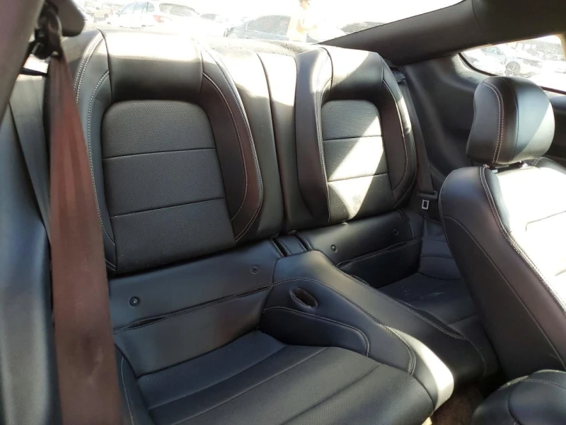 Ford Mustang, снимка 10 - Автомобили и джипове - 53489149