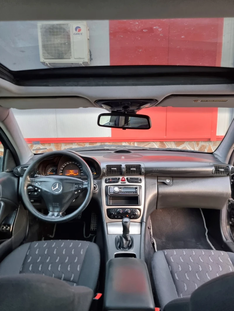 Mercedes-Benz C 200 2.0, снимка 8 - Автомобили и джипове - 53540225