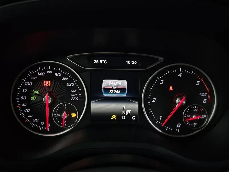 Mercedes-Benz B 200 W246, снимка 8 - Автомобили и джипове - 55703407
