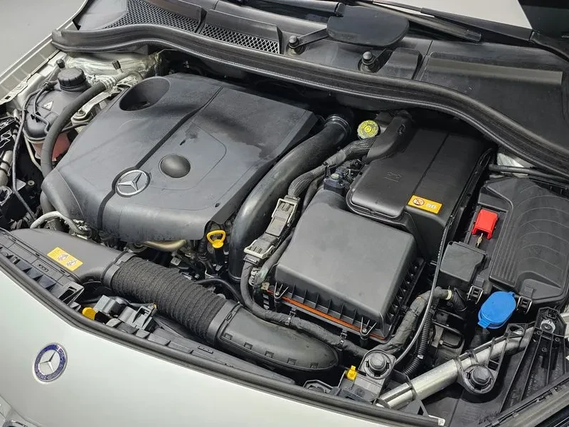 Mercedes-Benz B 200 W246, снимка 6 - Автомобили и джипове - 55703407
