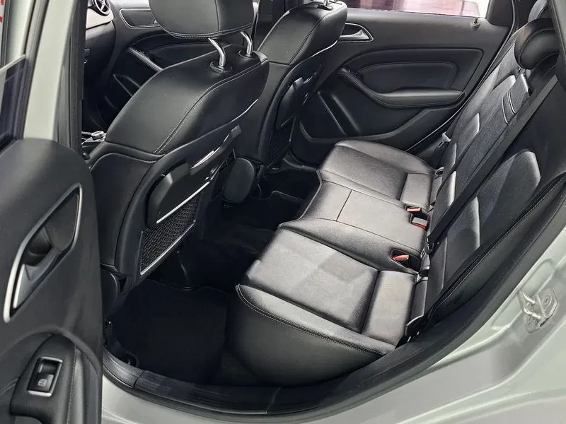 Mercedes-Benz B 200 W246, снимка 11 - Автомобили и джипове - 55703407