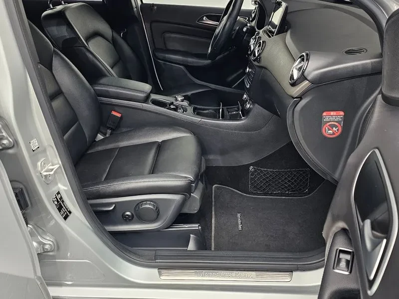 Mercedes-Benz B 200 W246, снимка 12 - Автомобили и джипове - 55703407
