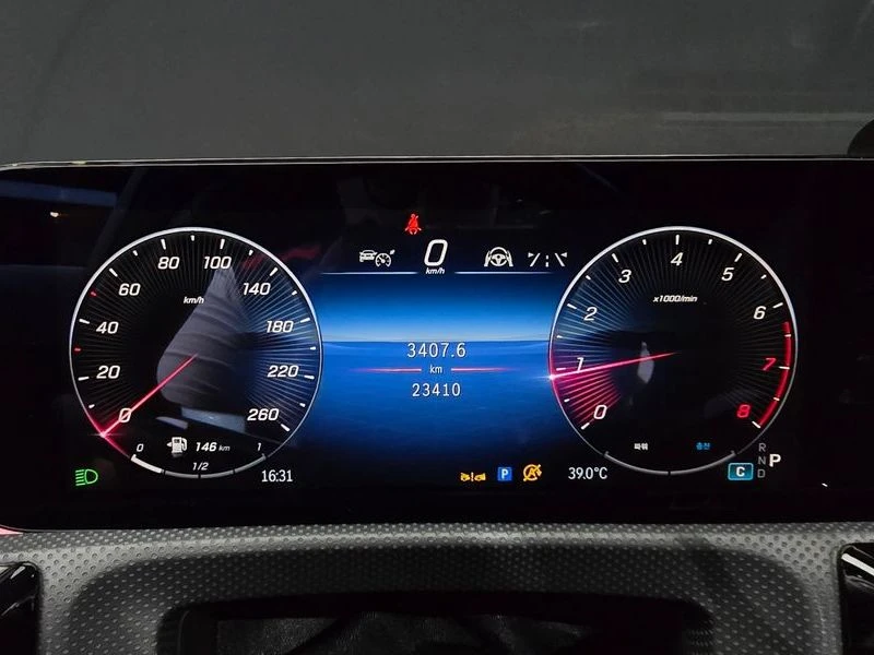 Mercedes-Benz CLA 250 2.0 260920 Automatic, снимка 7 - Автомобили и джипове - 55838422