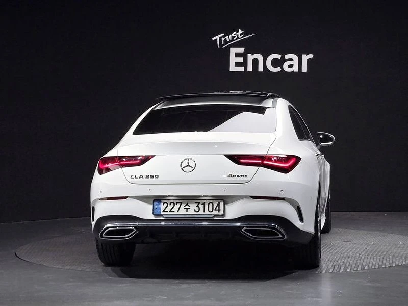 Mercedes-Benz CLA 250 2.0 260920 Automatic, снимка 3 - Автомобили и джипове - 55838422
