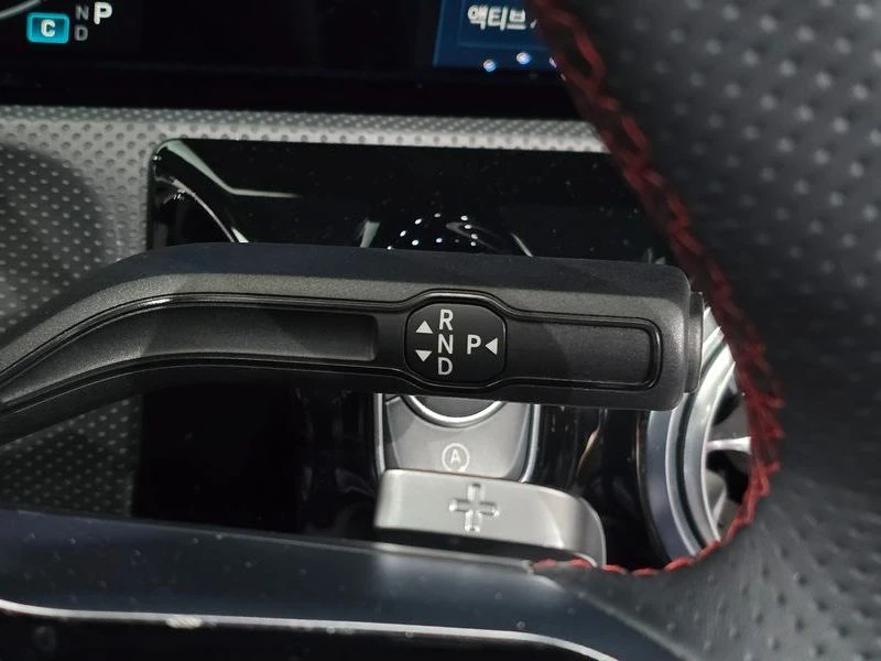 Mercedes-Benz CLA 250 2.0 260920 Automatic, снимка 8 - Автомобили и джипове - 55838422
