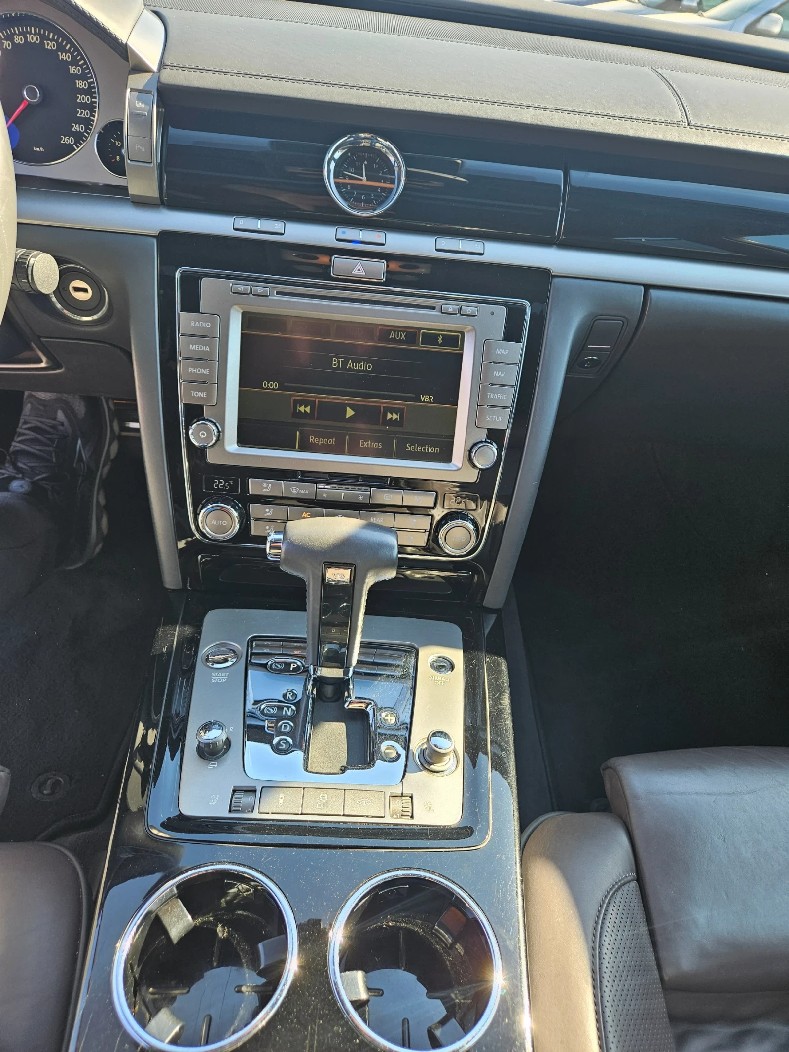 VW Phaeton 3.0d 4x4 | Mobile.bg   15