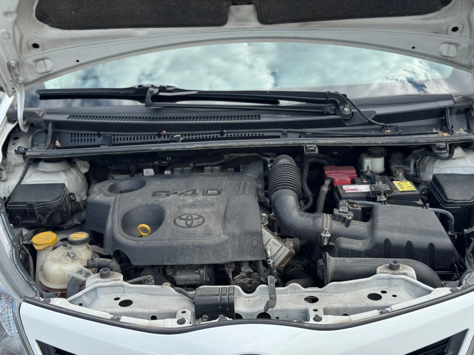 Toyota Yaris * ИТАЛИЯ* 1.4-90-D4D* CAMERA* NAVI*  - изображение 8