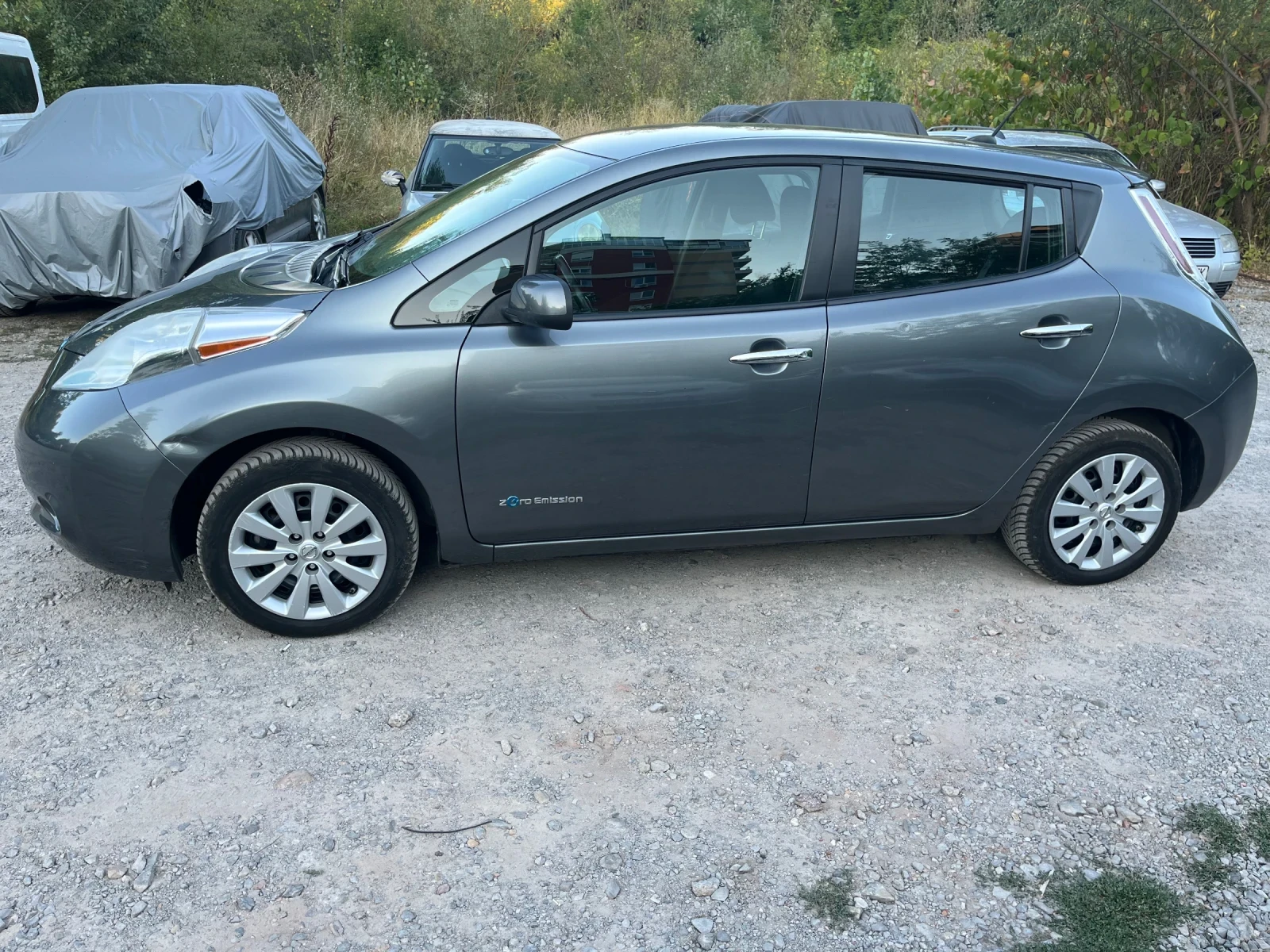 Nissan Leaf  24kwh - изображение 7