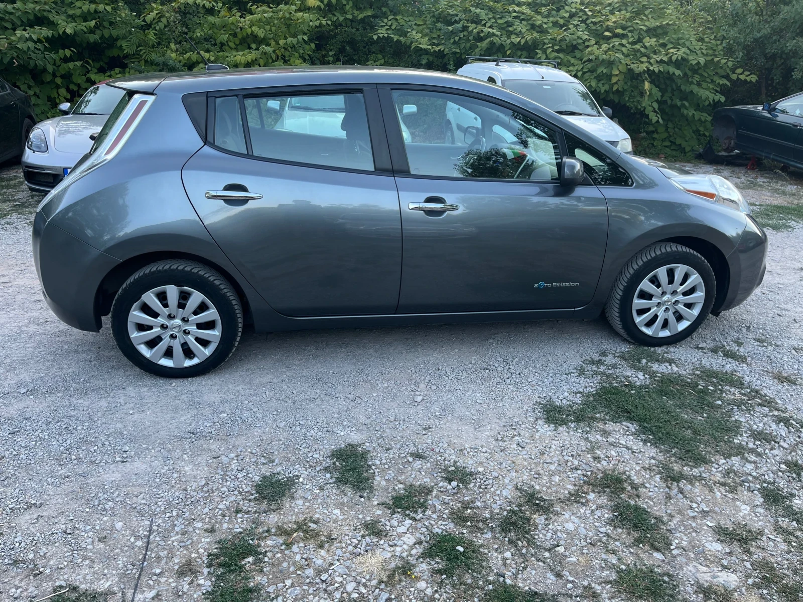 Nissan Leaf  24kwh - изображение 6
