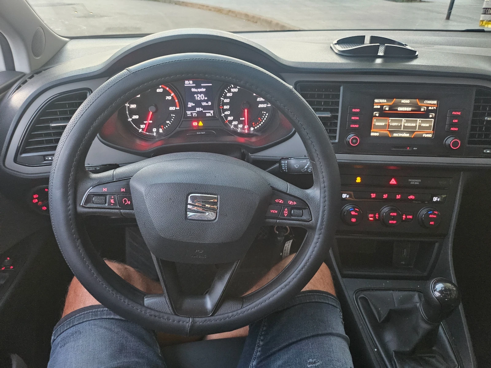 Seat Leon 1.5 TGI.Метан / Бензин - изображение 5