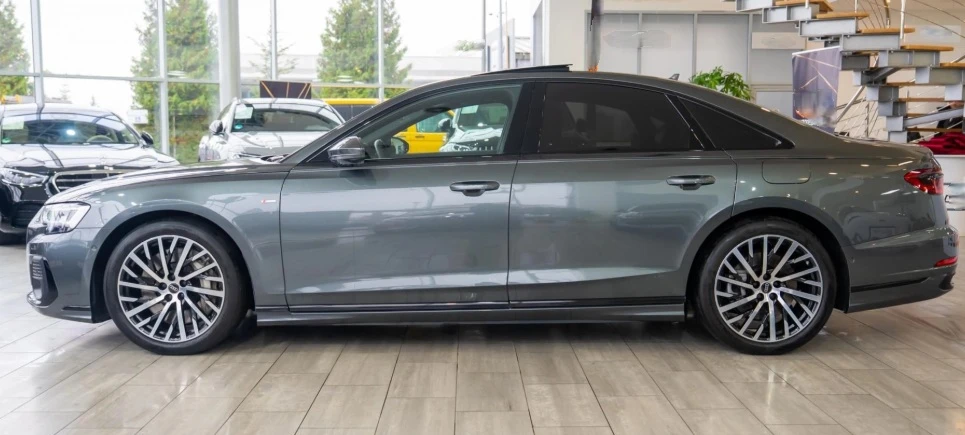 Audi A8 60 TFSI e-tron Quattro - изображение 3