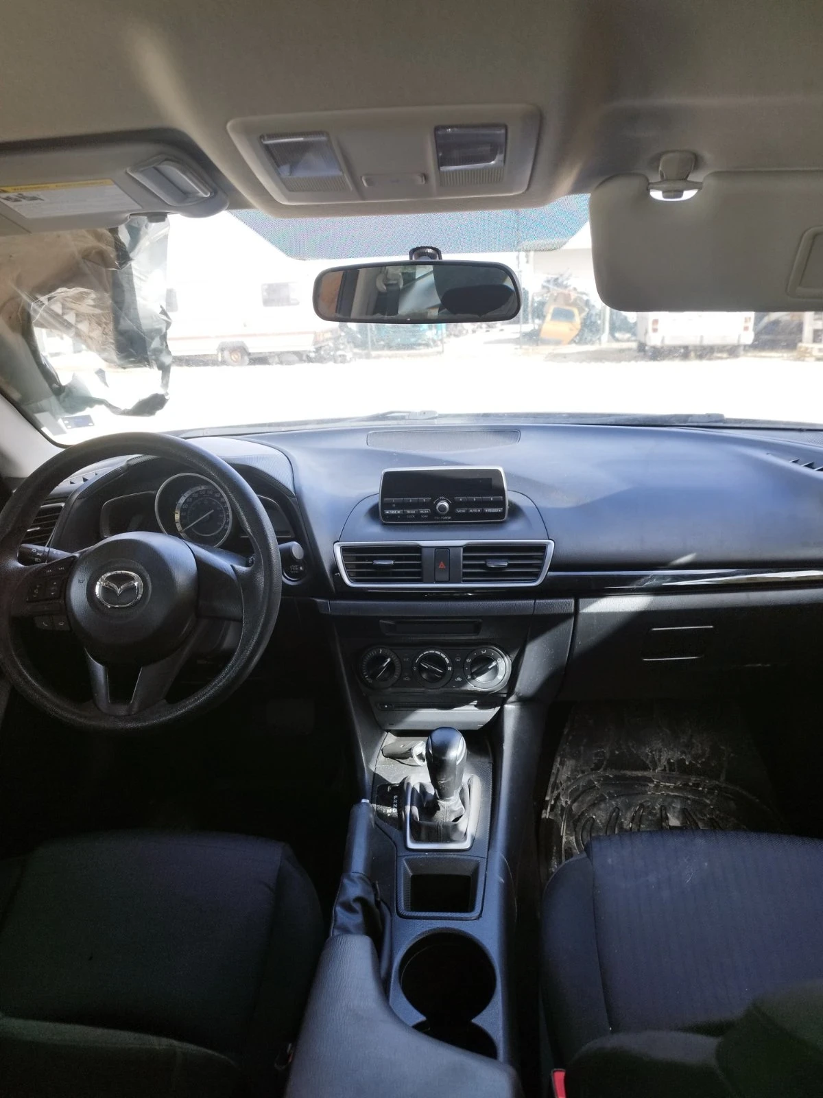 Mazda 3 2.0 i | Mobile.bg � ����������� 4