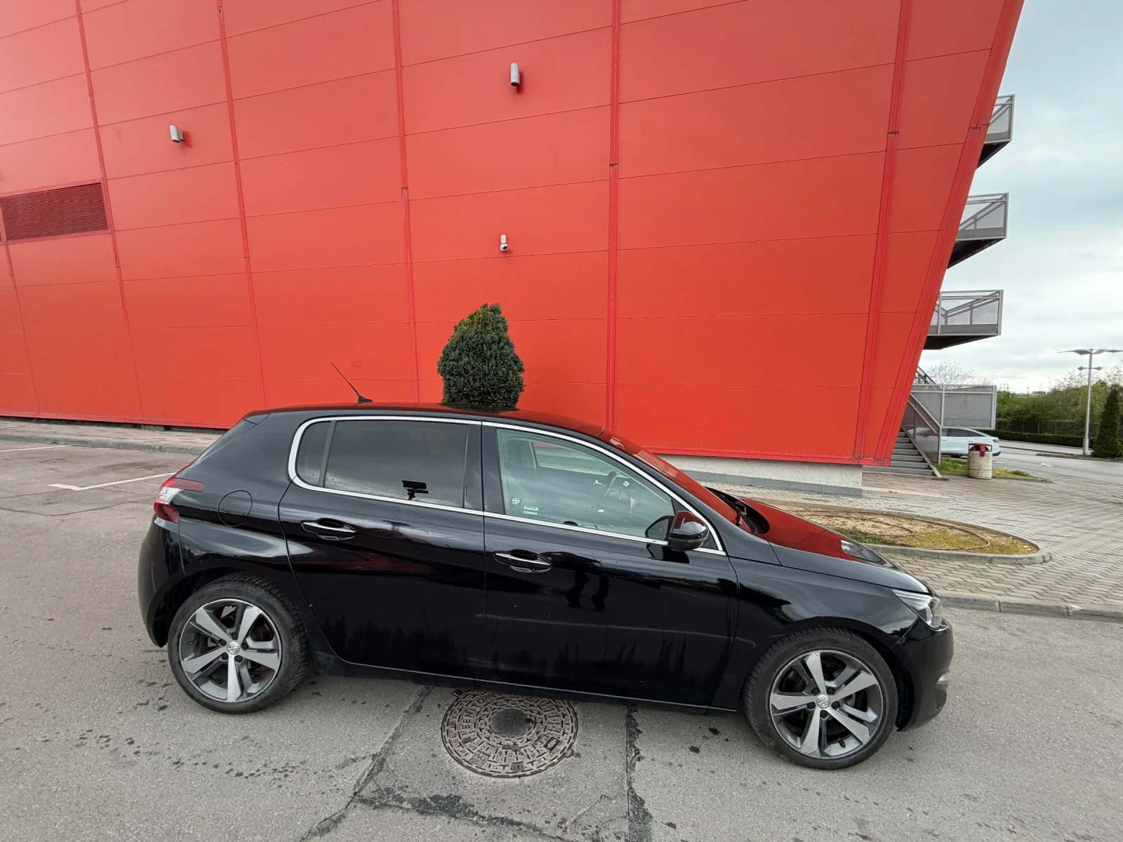 Peugeot 308 БАРТЕР* LED* АВТОМАТИК, снимка 5 - Автомобили и джипове - 53912451