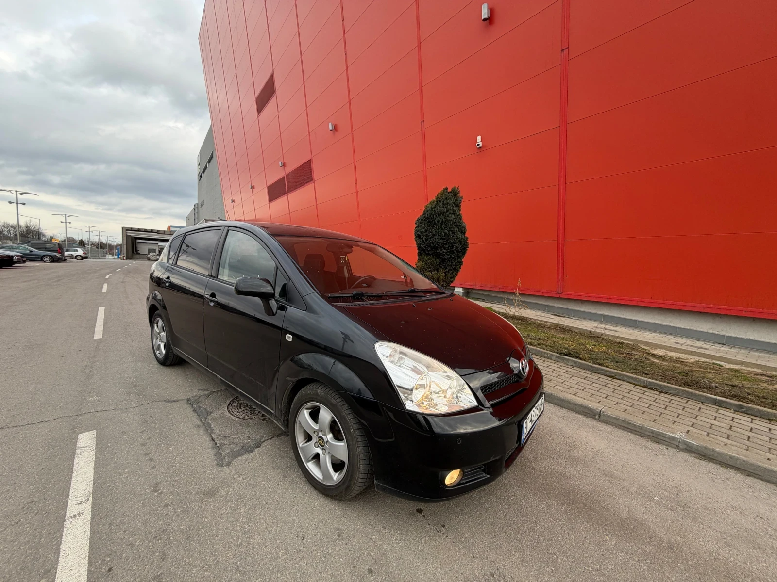 Toyota Corolla verso d4d* 136кс* 6кс* 7места, снимка 2 - Автомобили и джипове - 53912451